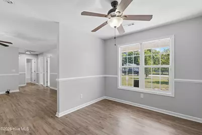 102 Ashbury Park Lane, Richlands, NC 28574 - Photo 5