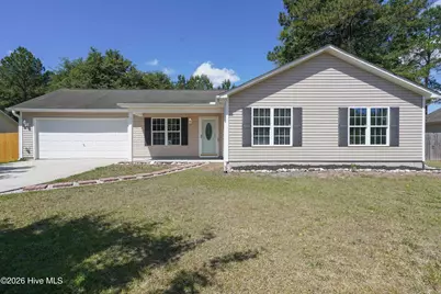102 Ashbury Park Lane, Richlands, NC 28574 - Photo 1