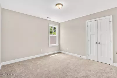 706 S Pollock Street, Selma, NC 27576 - Photo 19