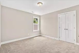 706 S Pollock St, Selma, NC 27576 - Photo 19