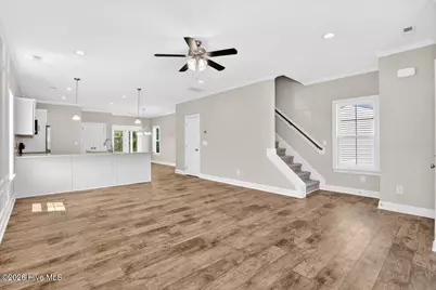 706 S Pollock Street, Selma, NC 27576 - Photo 5