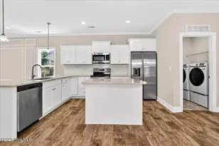 706 S Pollock St, Selma, NC 27576 - Photo 13