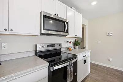 4759 Cockatoo Drive NW, Shallotte, NC 28470 - Photo 5