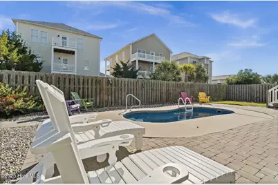 1318 N New River Drive, Surf City, NC 28445 - Photo 23