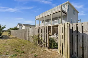 1318 N New River Dr, Surf City, NC 28445 - Photo 25