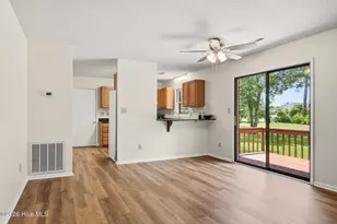 703 Oxford Dr, Morehead City, NC 28557 - Photo 5