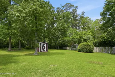 703 Oxford Drive, Morehead City, NC 28557 - Photo 19