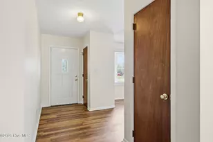 703 Oxford Dr, Morehead City, NC 28557 - Photo 3