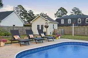 1604 Paramore Dr, Greenville, NC 27858 - Photo 9