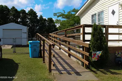 217 Francktown Road, Richlands, NC 28574 - Photo 9