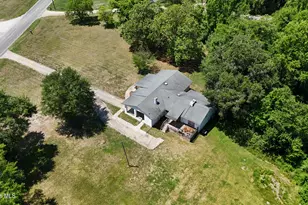 437 E Wards Bridge Rd, Kenansville, NC 28349 - Photo 9