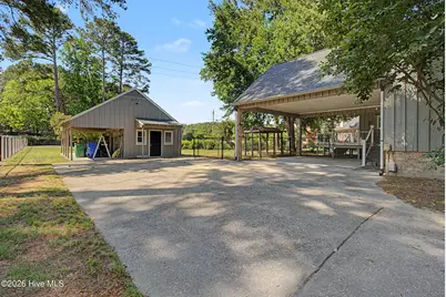 902 Rollingwood Drive NW, Wilson, NC 27893 - Photo 9