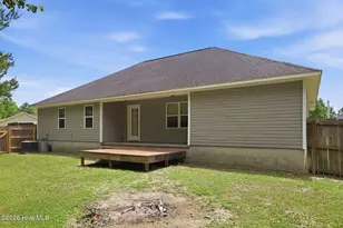 305 De Anza Ct, Maysville, NC 28555 - Photo 9