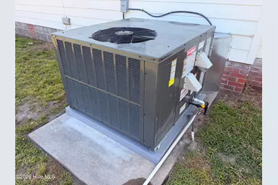 911 W Elizabeth Street, Elizabeth City, NC 27909 - Photo 29