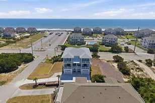 2802 Emerald Dr, Emerald Isle, NC 28594 - Photo 3