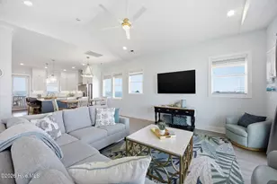 2802 Emerald Dr, Emerald Isle, NC 28594 - Photo 7