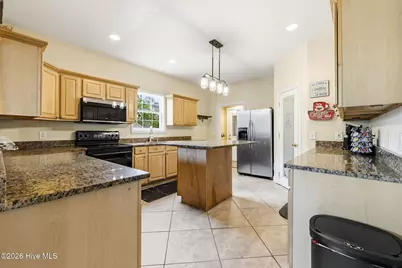 231 Berryknoll Drive NW, Calabash, NC 28467 - Photo 9