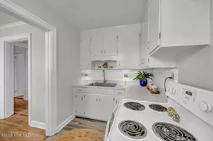 2940 Oleander Dr, Wilmington, NC 28403 - Photo 11