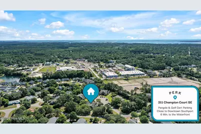 311 Champion Court SE, Southport, NC 28461 - Photo 3