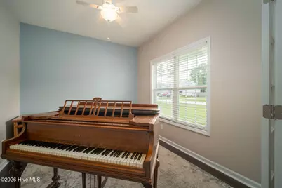124 Saint Road, Richlands, NC 28574 - Photo 9