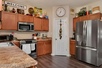 124 Saint Road, Richlands, NC 28574 - Photo 17