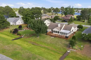 833 Pelican Dr, New Bern, NC 28560 - Photo 37