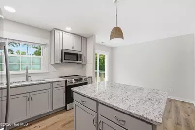 601 Bethesda Avenue, Aberdeen, NC 28315 - Photo 17