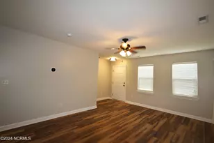 202 Lanieve Ct, Hubert, NC 28539 - Photo 5