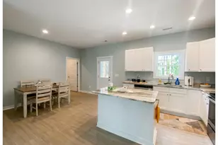 1020 Beaufort Rd, Southport, NC 28461 - Photo 3