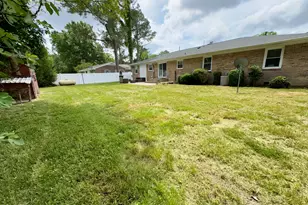 1716 Crescent Dr, Elizabeth City, NC 27909 - Photo 7