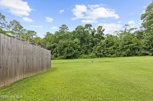310 Burley Dr, Hubert, NC 28539 - Photo 25