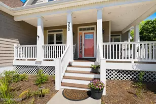 303 Duck Haven, Swansboro, NC 28584 - Photo 5