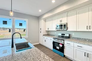 307 Spinnaker St, Elizabeth City, NC 27909 - Photo 9