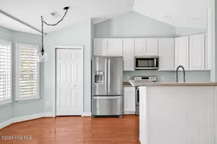 159 Emerald Ridge Dr, Hampstead, NC 28443 - Photo 11