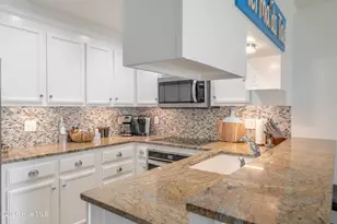 908 N Carolina Beach Ave N, Carolina Beach, NC 28428 - Photo 9