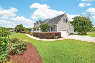 265 Yacht Club Dr, Newport, NC 28570 - Photo 3