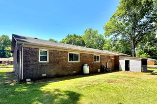 1820 Providence Rd, Elizabeth City, NC 27909 - Photo 47