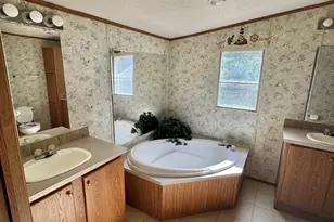 2109 N Tanglewood Dr SW, Supply, NC 28462 - Photo 9