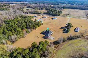 701 Best Rd, Whiteville, NC 28472 - Photo 29