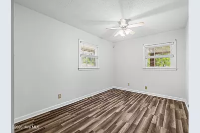 114 Country Club Road, Jacksonville, NC 28546 - Photo 11