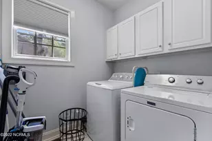 255 W Hedgelawn Way, Southern Pines, NC 28387 - Photo 17