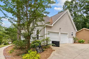 255 W Hedgelawn Way, Southern Pines, NC 28387 - Photo 25