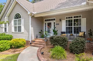 255 W Hedgelawn Way, Southern Pines, NC 28387 - Photo 3