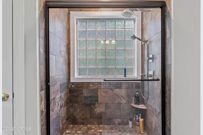 255 W Hedgelawn Way, Southern Pines, NC 28387 - Photo 15