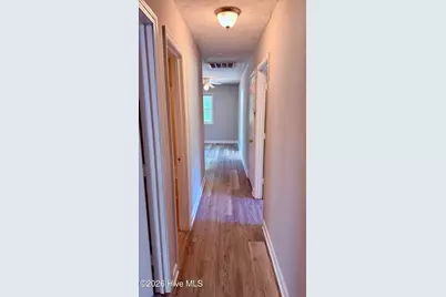 104 James Street, Aberdeen, NC 28315 - Photo 5