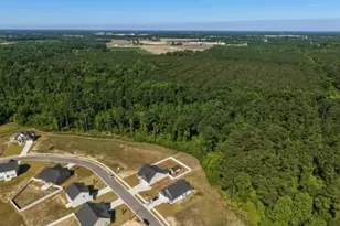 821 Fairway Rd, Ayden, NC 28513 - Photo 5
