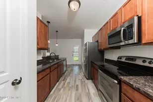 206 Low Country Ln, Swansboro, NC 28584 - Photo 5