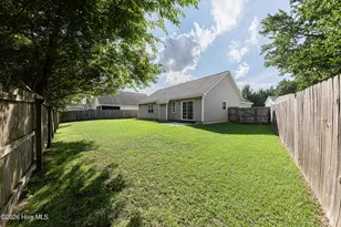 2004 W.T. Whitehead Dr, Jacksonville, NC 28546 - Photo 37