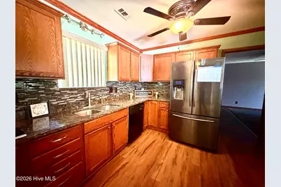 714 Conifer Circle, Jacksonville, NC 28540 - Photo 9