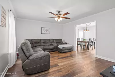 100 Tupelo Court, Jacksonville, NC 28546 - Photo 7